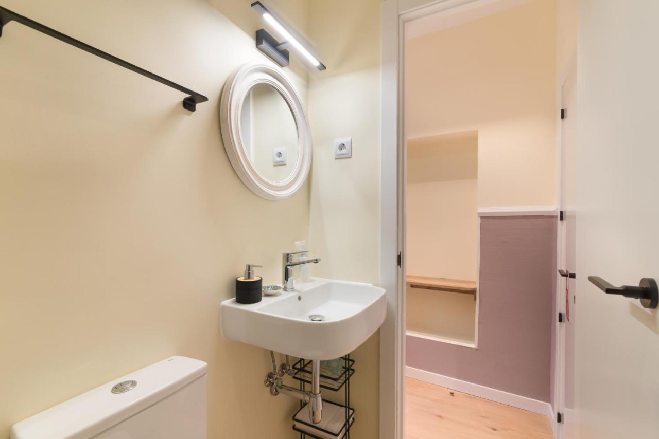 Hostal Evoke Madrid Kültér fotó