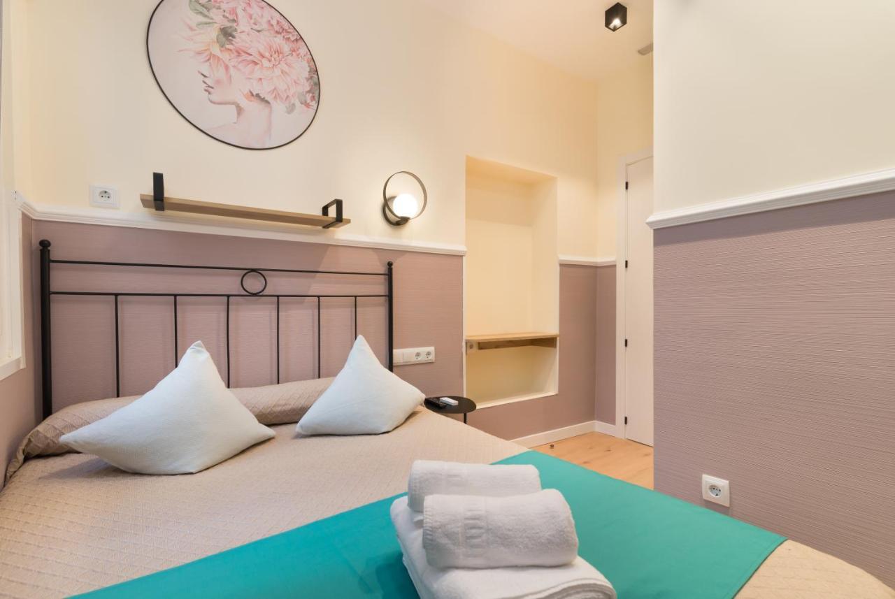 Hostal Evoke Madrid Kültér fotó