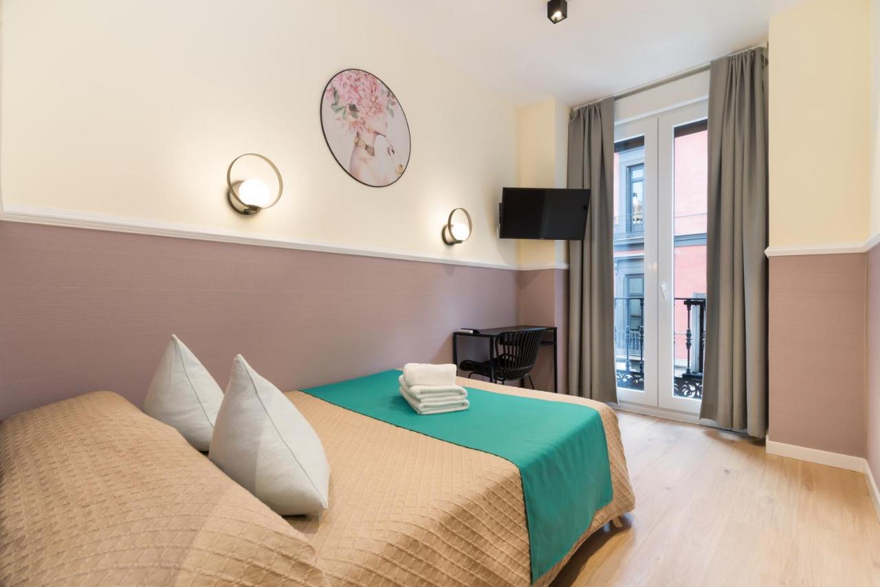 Hostal Evoke Madrid Kültér fotó