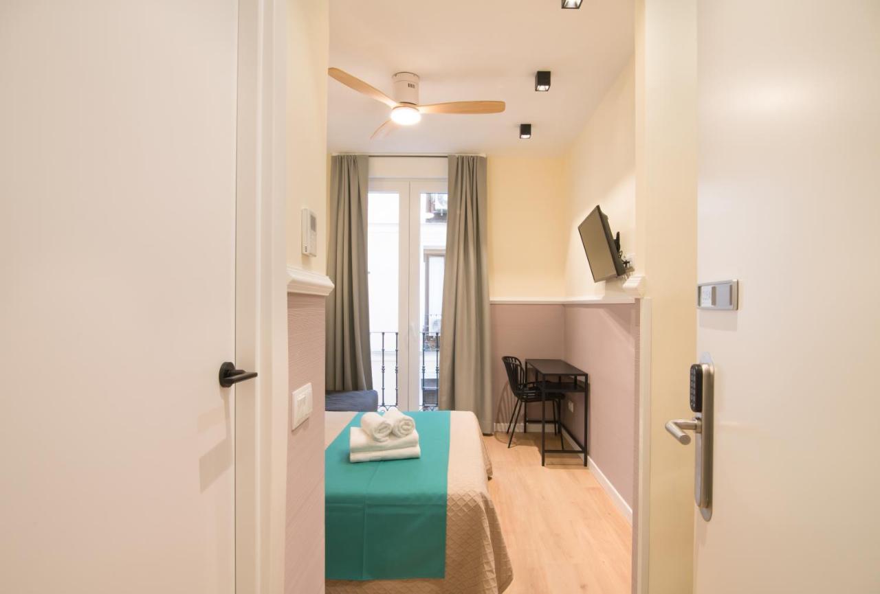Hostal Evoke Madrid Kültér fotó