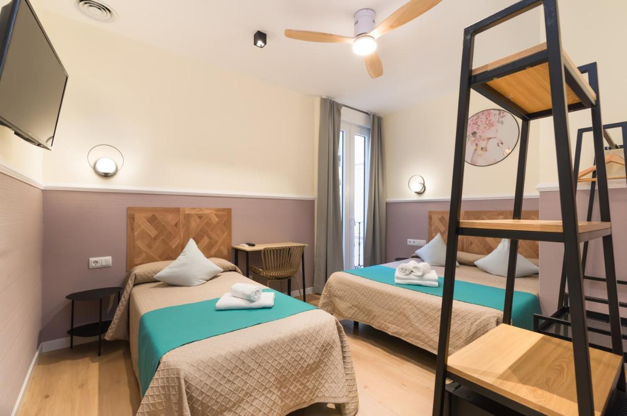 Hostal Evoke Madrid Kültér fotó