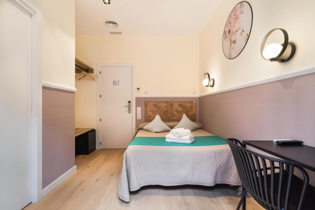 Hostal Evoke Madrid Kültér fotó