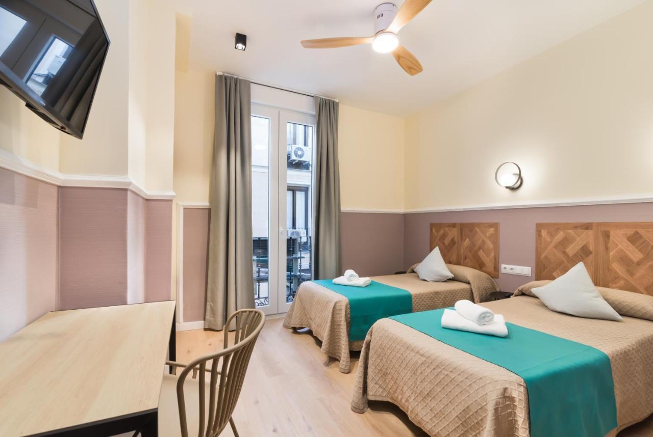 Hostal Evoke Madrid Kültér fotó